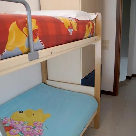 別荘 Marina アプリーリア・マリッティマ